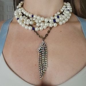Betsy Johnson Pearl clasp choker